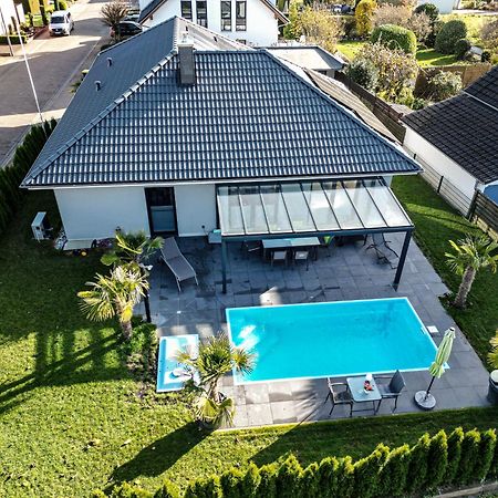 Grosszuegige Unterkunft Mit Terrasse Oberbrechen Экстерьер фото